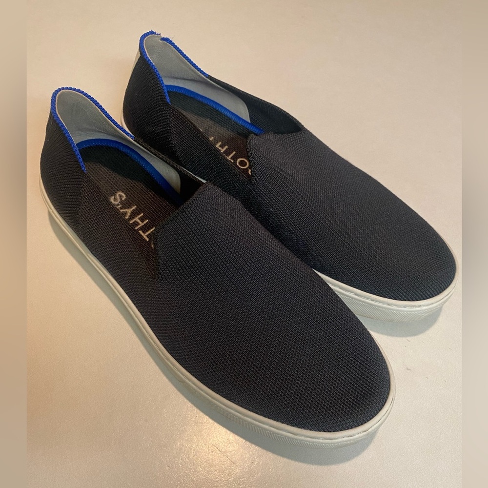 ROTHY’S THE SNEAKER SLIP-ON LOAFERS SHOE CASUAL COMFORT BLACK BLUE WOMENS SZ 8